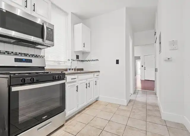 Property at 310 28th St Unit 4, Union City, NJ, 07087, 3 beds, 1 bath, [object Object]