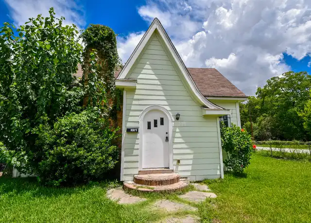 Property at 3319 Holman St, Houston, TX, 77004, 3 beds, 2 baths, [object Object]
