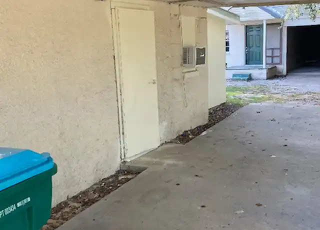 Property at 2209 34th St Unit C, Gulfport, MS, 39501, 1 bed, 1 bath, [object Object]