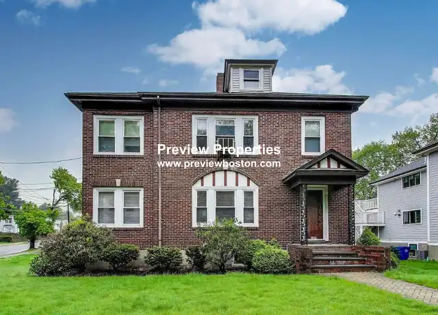 Property at 129 Oxford Rd Unit 2, Newton Centre, MA, 02459, 2 beds, 1 bath, [object Object]