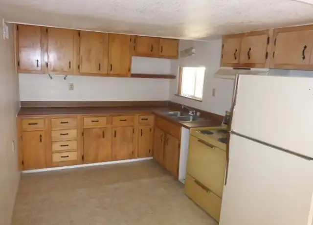 Property at 906 S Farmer Ave Unit C, Tempe, AZ, 85281, 2 beds, 1 bath, [object Object]