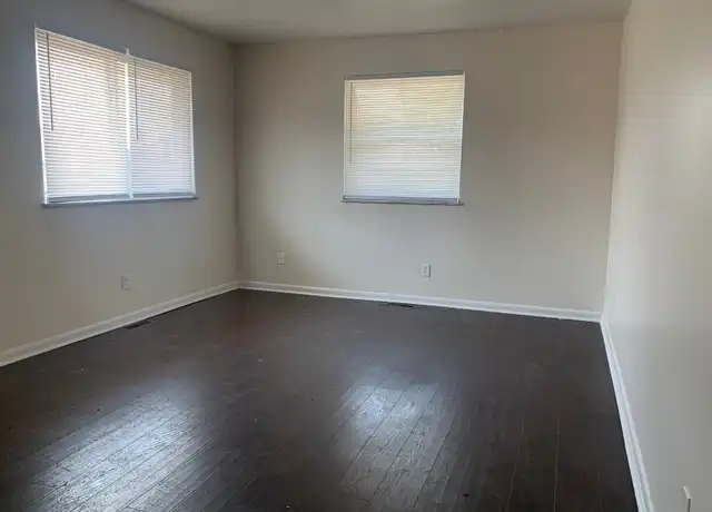 Property at 144 Kelly Ave Unit 2, Dayton, OH, 45404, 1 bed, 1 bath, [object Object]