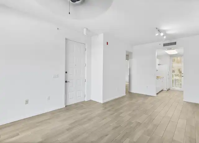 Property at 4784 S Central Blvd #12, Jupiter, FL, 33458, 1 bed, 1 bath, [object Object]