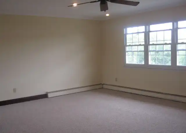 Property at 658 W Penn St, Long Beach, NY, 11561, 3 beds, 2 baths, [object Object]