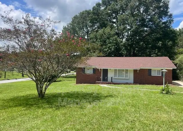 Property at 246 Pinetree Cir, Griffin, GA, 30223, 3 beds, 2 baths, [object Object]