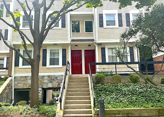 Property at 35 Highland Rd #35, Stamford, CT, 06902, 2 beds, 2.5 baths, [object Object]