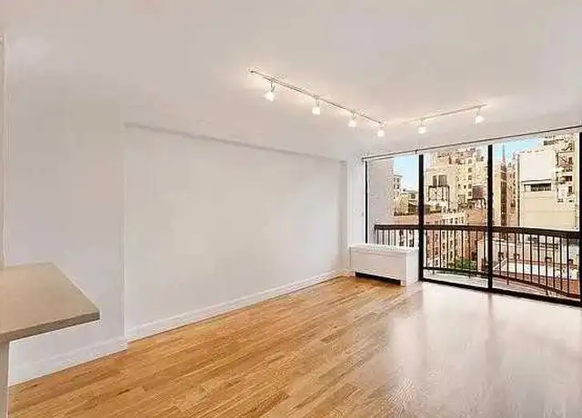 Property at 150 E 85th St Unit 11E, New York, NY, 10028, 1 bed, 1 bath, [object Object]