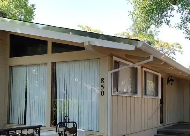 Property at 850 Locust St, Redding, CA, 96001, 3 beds, 2 baths, [object Object]