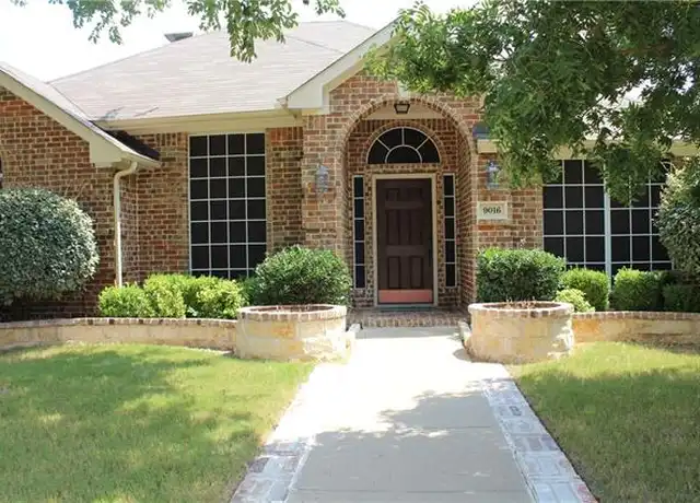 Property at 9016 Roundbluff Rd, Plano, TX, 75025, 4 beds, 2 baths, [object Object]