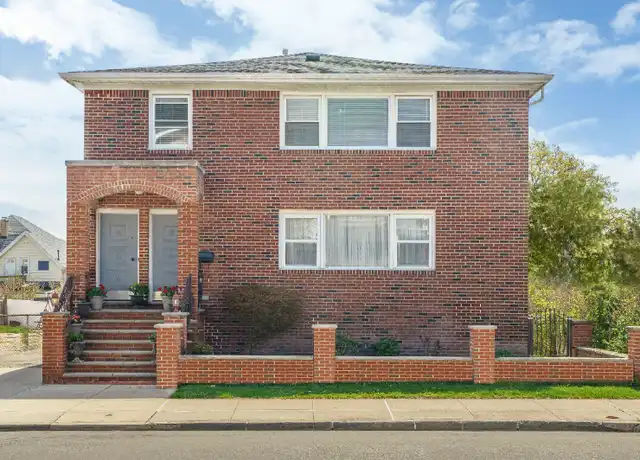 Property at 414 Elm St Unit 2, Kearny, NJ, 07032, 3 beds, 2 baths, [object Object]