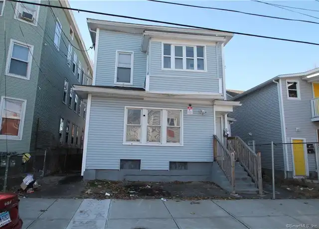Property at 117 Caroline St, Bridgeport, CT, 06608, 3 beds, 1 bath, [object Object]