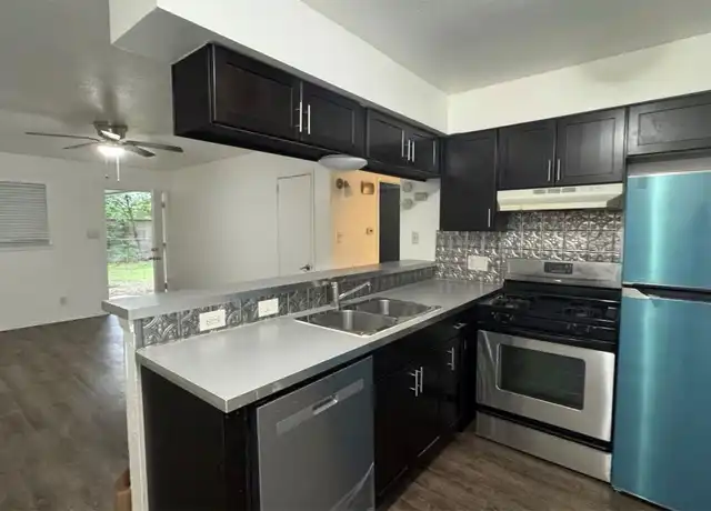 Property at 6400 Vioitha Dr Unit B, Austin, TX, 78723, 2 beds, 1 bath, [object Object]