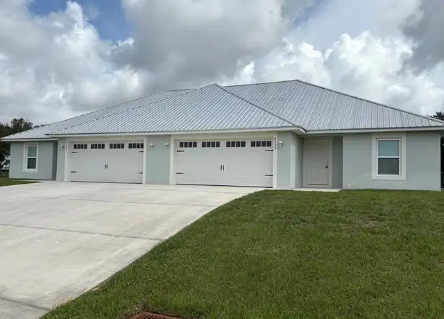 Property at 8203 Cozumel Ln, Sebring, FL, 33876, 2 beds, 2 baths, [object Object]