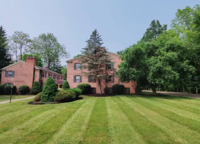 Property at 529 E Main St Unit B-8, Ravenna, OH, 44266, 2 beds, 1 bath, [object Object]