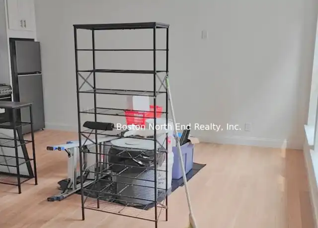 Property at 130 Salem St, Boston, MA, 02113, 0 beds, 1 bath, [object Object]