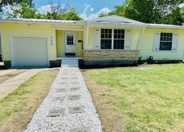 Property at 704 Nash St, Rockwall, TX, 75087, 2 beds, 1 bath, [object Object]