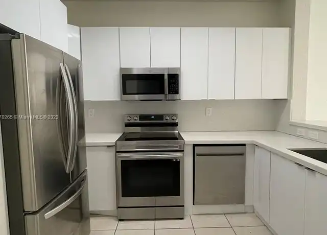Property at 17800 NW 73rd Ave, Hialeah, FL, 33015, 2 beds, 2 baths, [object Object]
