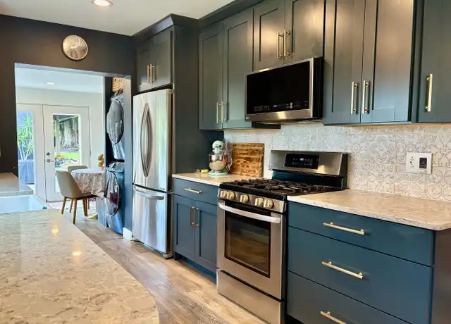 Property at 2208 Henderson Dr, Orlando, FL, 32806, 2 beds, 1 bath, [object Object]