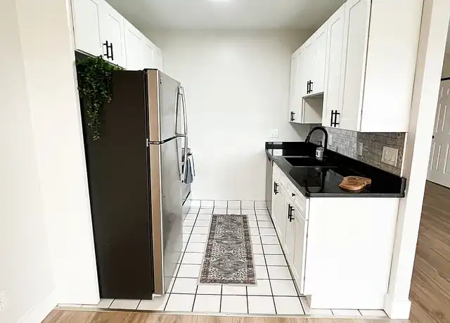 Property at Oregon Mews - 389 Oregon St, Cincinnati, OH, 45202, 1 bed, 1 bath, [object Object]