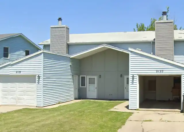 Property at 2120 E Caulder Ave, Des Moines, IA, 50320, 2 beds, 2 baths, [object Object]