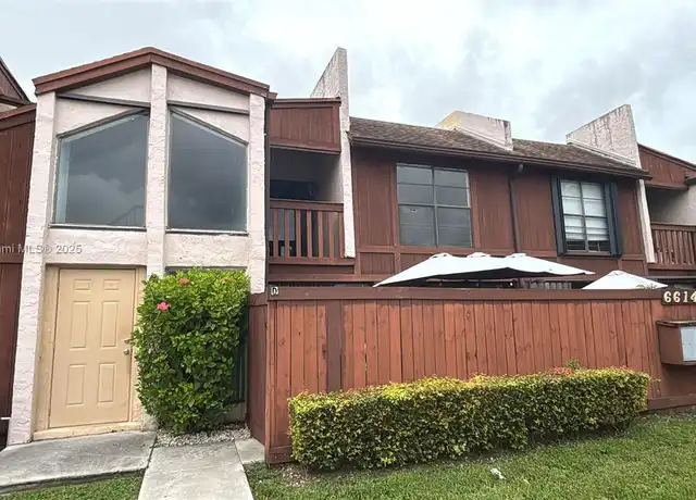 Property at 6614 SW 114th Pl Unit C71, Miami, FL, 33173, 3 beds, 2 baths, [object Object]