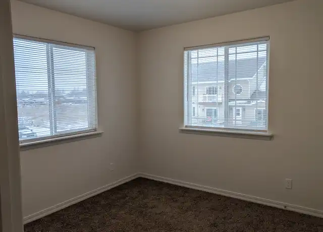 Property at 8 Diane Rd Unit 2, Columbia Falls, MT, 59912, 3 beds, 2 baths, [object Object]