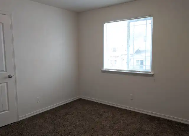 Property at 8 Diane Rd Unit 2, Columbia Falls, MT, 59912, 3 beds, 2 baths, [object Object]