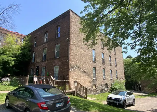Property at 1728 W 1st St Unit 9, Duluth, MN, 55806, 1 bed, 1 bath, [object Object]