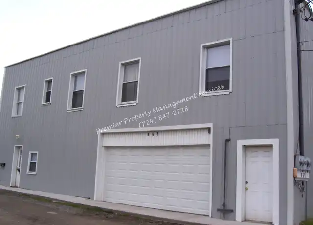 Property at 465 E Washington St Unit 2, New Castle, PA, 16101, 2 beds, 1 bath, [object Object]