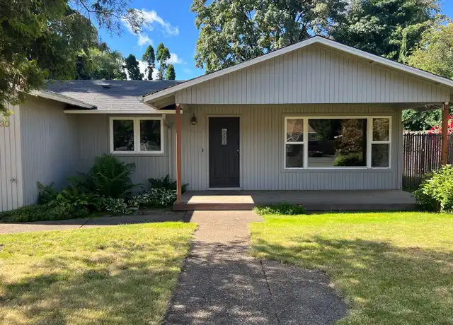 Property at 230 NW 24th St, McMinnville, OR, 97128, 3 beds, 2 baths, [object Object]