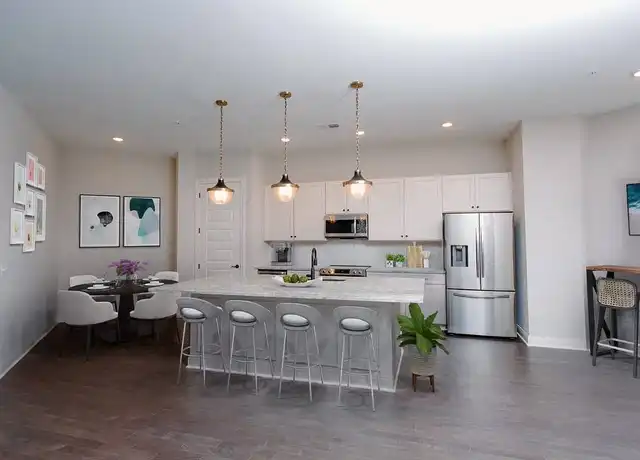 Property at Fairfax - 1550 Kenny Rd, Columbus, OH, 43212, 1 bed, 1 bath, [object Object]
