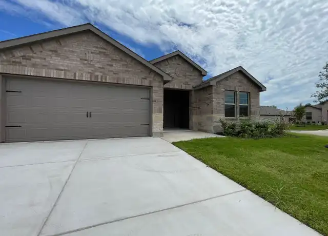 Property at 1629 Strath St, Cleburne, TX, 76033, 3 beds, 2 baths, [object Object]