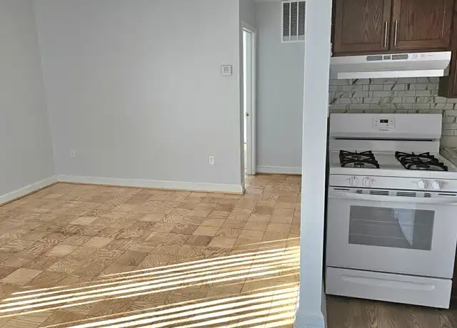 Property at 4627 13th St NW Unit 303, Washington, DC, 20011, 1 bed, 1 bath, [object Object]