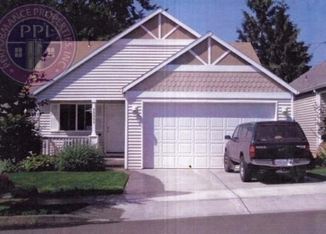 Photo of 39063 Cascadia Village Dr, Sandy, OR 97055