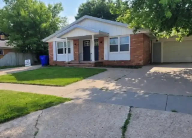 Property at 2511 N Locust St Unit 2509, Appleton, WI, 54914, 2 beds, 1 bath, [object Object]