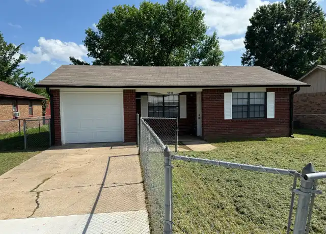 Property at 3910 James Ct, Van Buren, AR, 72956, 3 beds, 2 baths, [object Object]