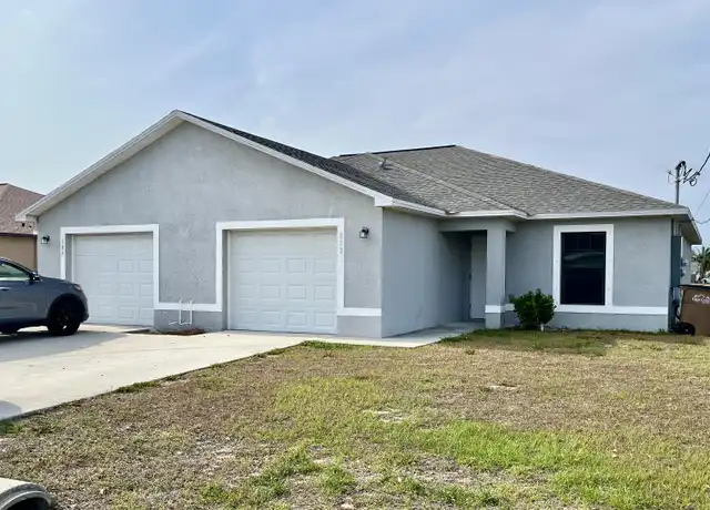 Property at 809 NE 11th Ter Unit 811, Cape Coral, FL, 33909, 3 beds, 2 baths, [object Object]