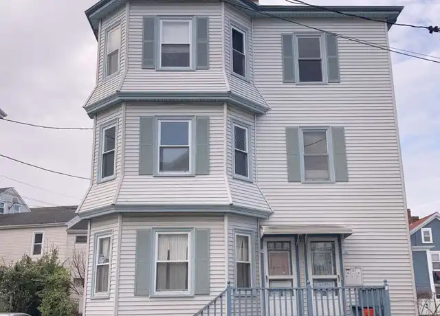 Property at 33 Malvey St Unit 3F, Fall River, MA, 02720, 2 beds, 1 bath, [object Object]