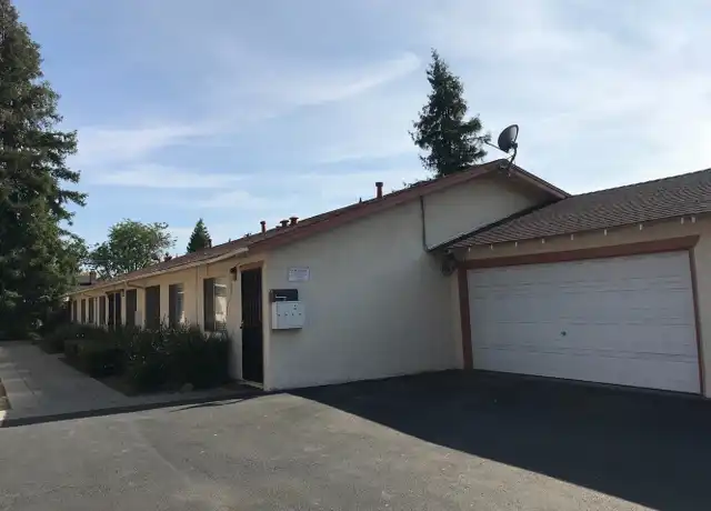 Property at 224 Floyd Ave Unit C, Modesto, CA, 95350, 2 beds, 2 baths, [object Object]