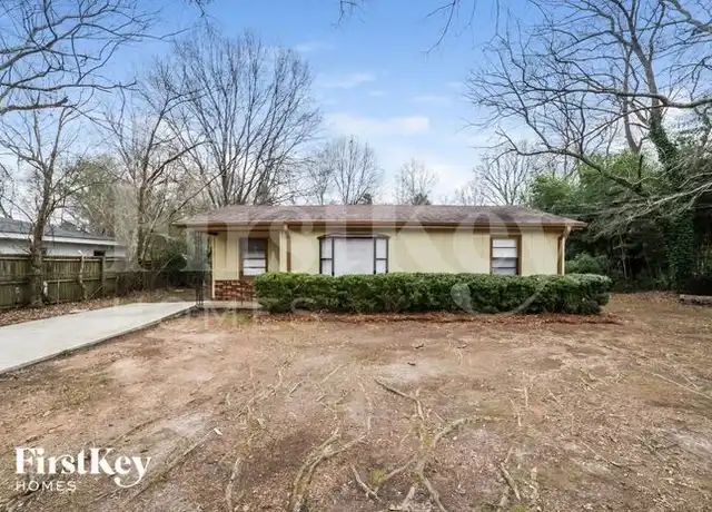 Property at 2922 Hall Dr SE, Smyrna, GA, 30082, 3 beds, 1 bath, [object Object]