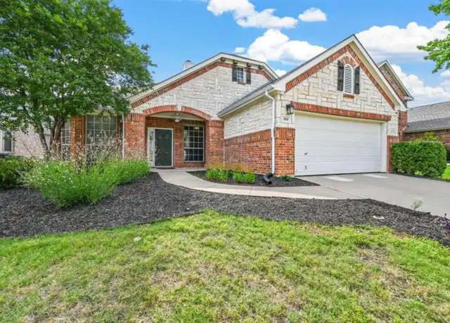 Property at 1711 Peregrine Dr, Corinth, TX, 76210, 3 beds, 2 baths, [object Object]