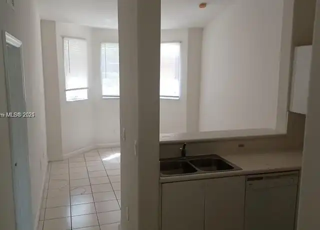 Property at 1666 SE 27th Ct #203, Homestead, FL, 33035, 2 beds, 2 baths, [object Object]
