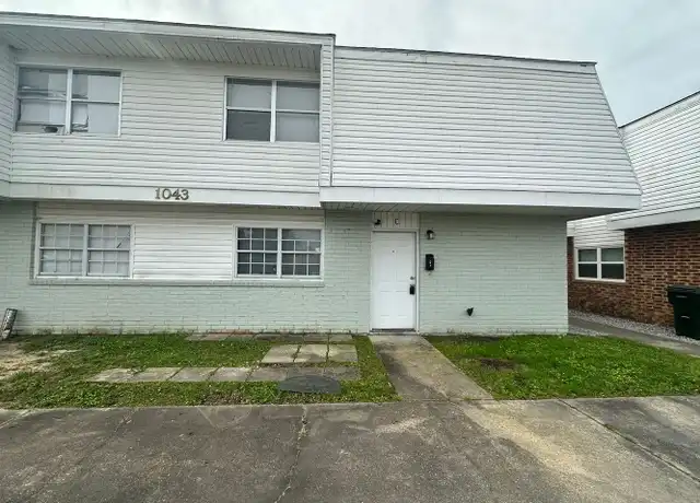 Property at 1043 Deesport St Unit C, Lake Charles, LA, 70601, 2 beds, 2 baths, [object Object]
