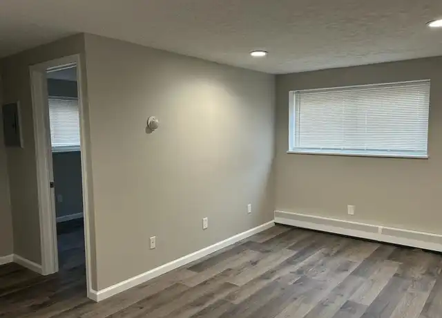 Property at 3040 W 14th St Unit 104, Cleveland, OH, 44113, 1 bed, 1 bath, [object Object]