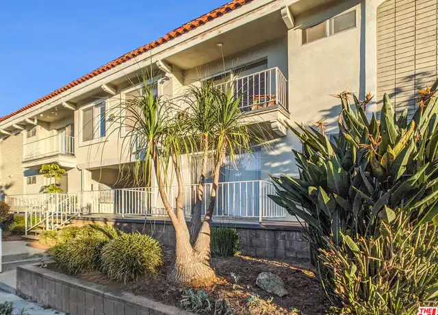 Property at 440 Raymond Ave Unit 9, Santa Monica, CA, 90405, 2 beds, 2 baths, [object Object]
