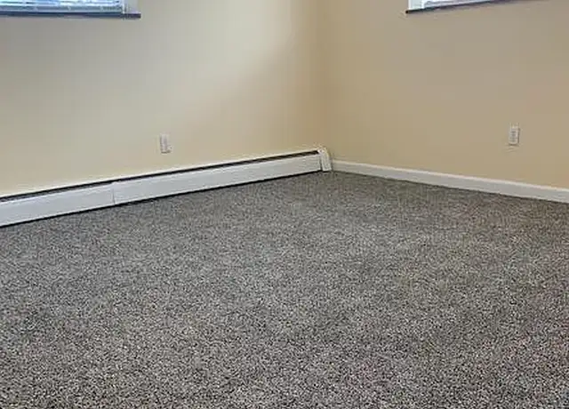 Photo of 392 Langley Rd, Newton, MA 02459