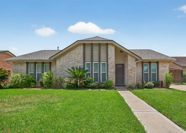 Property at 9906 Sageglow Dr, Houston, TX, 77089, 3 beds, 2 baths, [object Object]