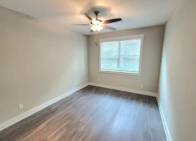 Property at 1620 Oak Tree Dr Unit 3307, Houston, TX, 77080, 1 bed, 1 bath, [object Object]