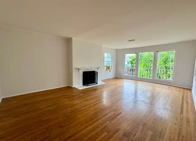 Property at 9550 W Olympic Blvd, Beverly Hills, CA, 90212, 3 beds, 2 baths, [object Object]