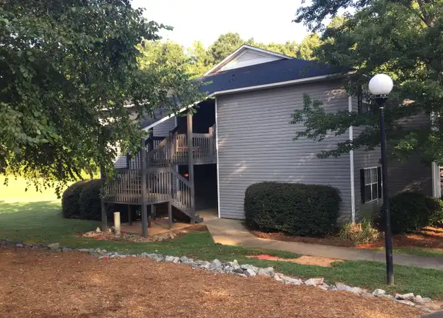 Property at 115 Windtree Ct, Greenwood, SC, 29649, 1 bed, 1 bath, [object Object]